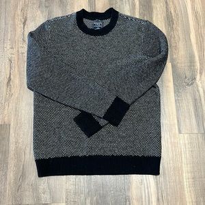 Abercrombie & Fitch Sweater